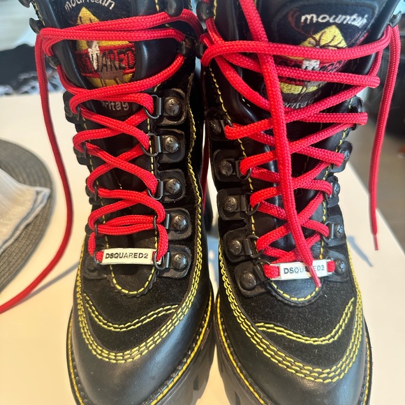 Dsquared2 Leather Printed Heeled Hiking Boots - Size 9 - Picture 3 of 5